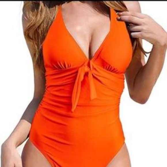 🎉HP🎉Rumi Como,Vibrant Orange,Halter Swimsuit,Beautiful,Excellent Condition,2XL - Picture 1 of 9